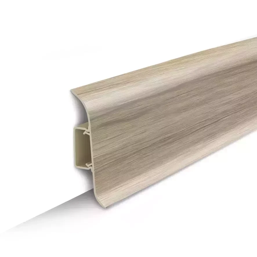 Плинтус Идеал Классик 2,2м Клен северный 263 (40)