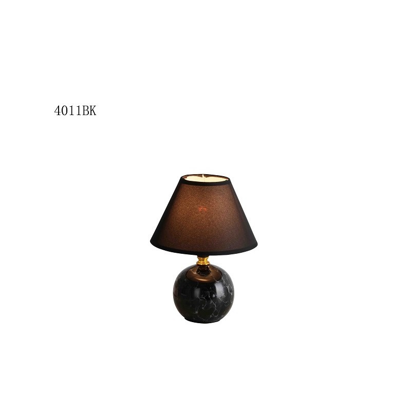 Настольная лампа 4011 BK